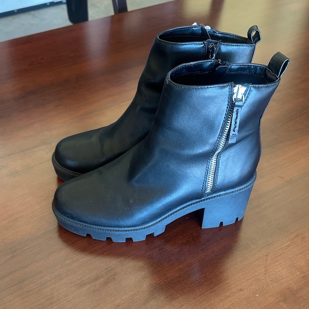 DV by Dolce Vita Black Ankle Booties with Side Zipper